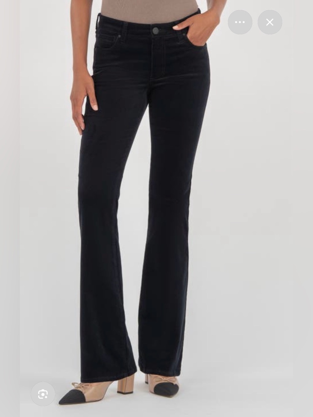 Kut from the Kloth Black Flared High-Rise Jeans like new. Size 6.